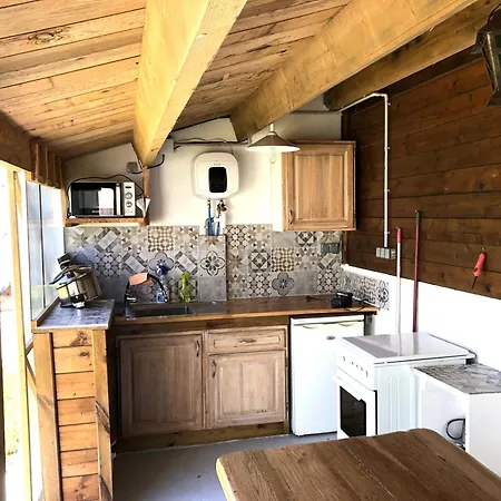 Cuisine Parking A St Georges D'oleron Saint-Georges-d'Oleron